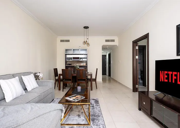 Premium Stay At The Marina Quays West