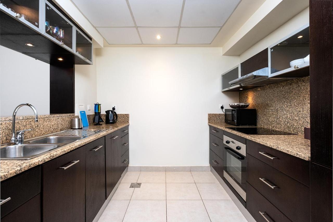 Apartment Premium At The Marina Quays West *