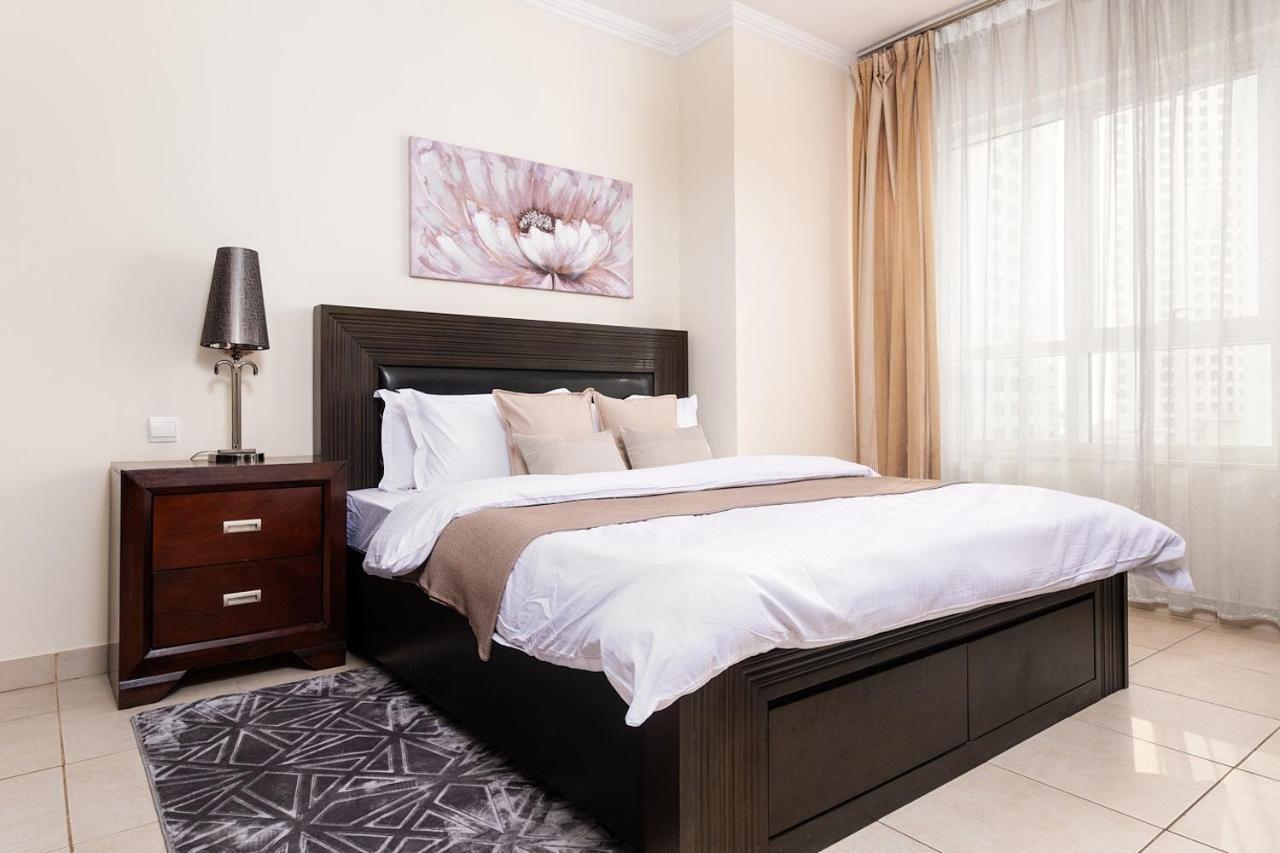 Apartment Premium At The Marina Quays West *